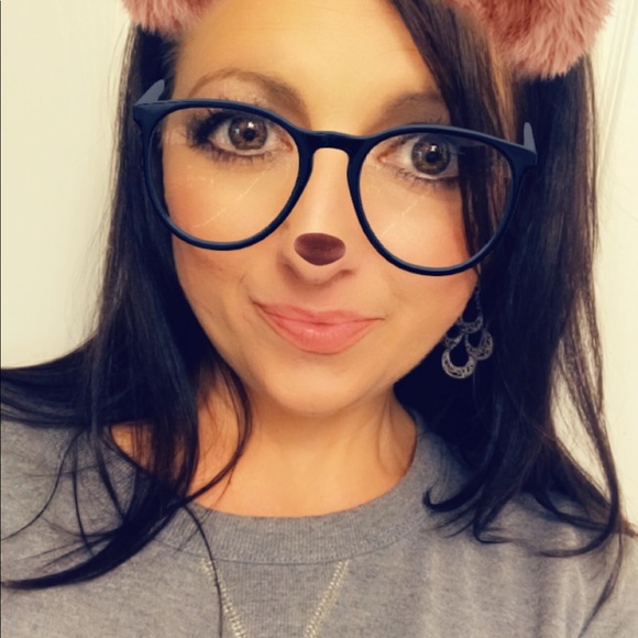 Meet your Posher, Cate - Picture 4 of 4